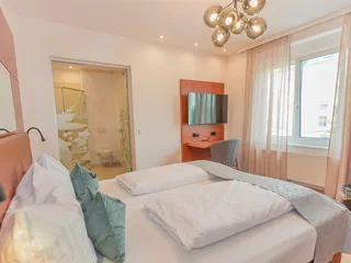 Premium Doppelzimmer Typ A – Zimmer 9